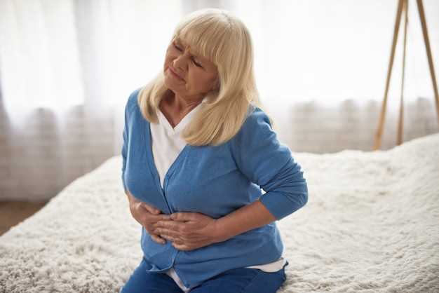 Боли в нижнем животе при менопаузе: причины и лечение