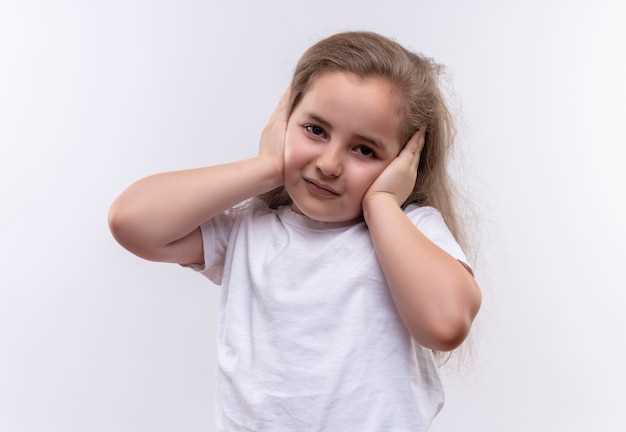 Как помочь ребенку с болезнью уха?